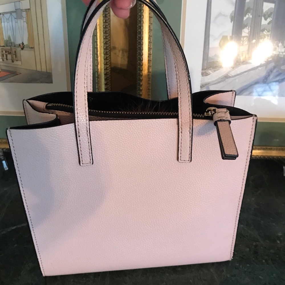 MARC JACOB CROSSBODY BAG WALLET AND PINK POMPOM TAG WITH WALLET BAG TAG LOST - Picture 17 of 17